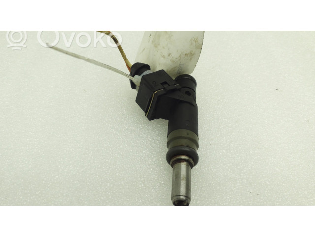 Форсунка 7506158 BMW Z4 E85 E86 для бензинового двигателя N46b20b 2