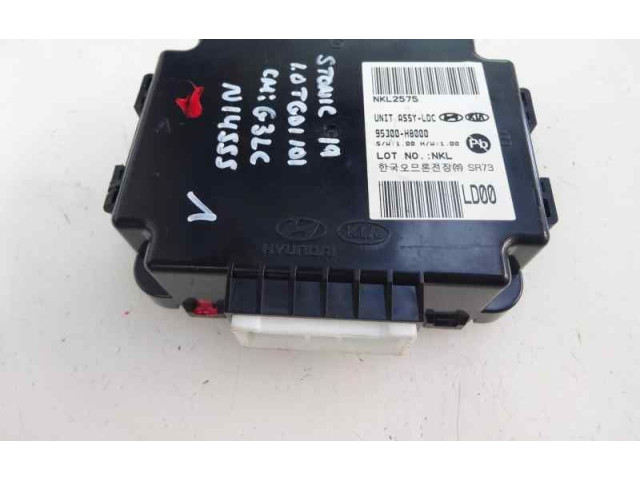 Блок управления 95300-H8000 KIA Stonic
