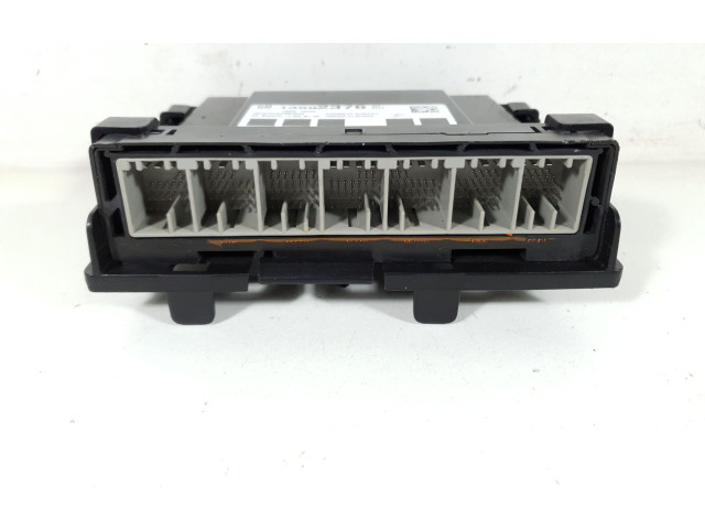 Блок управления климат-контролем 13592376, F00HJ01160   Chevrolet Camaro