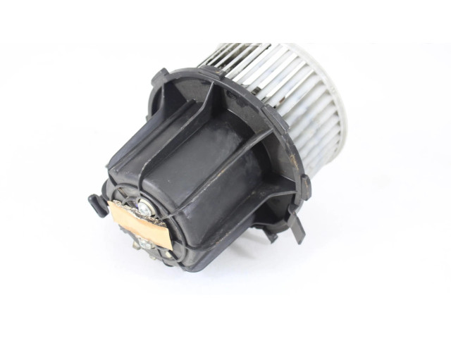 Вентилятор печки    8K2820021   Audi Q5 SQ5