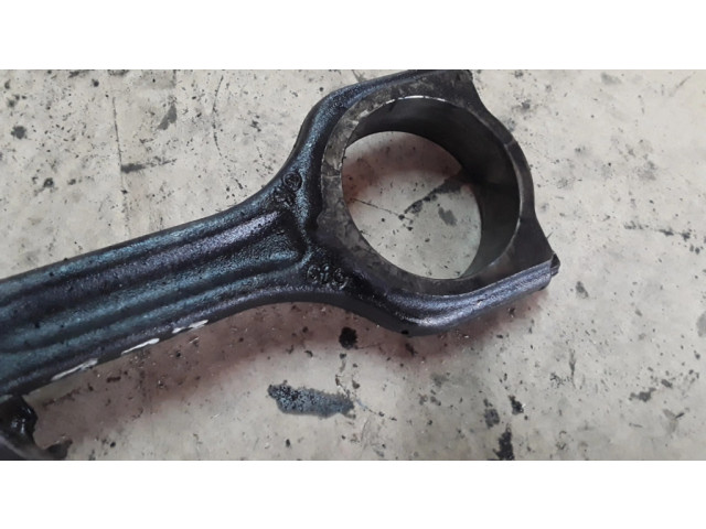 Поршень с шатуном 619 Citroen C3 Picasso для дизельного двигателя 1.6