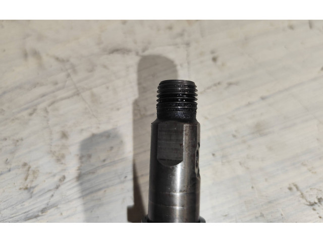 Форсунка 059130201a    Audi A6 S6 C5 4B   