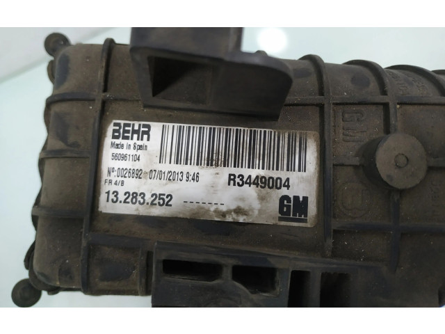 Интеркулер 13283252 Opel Meriva B