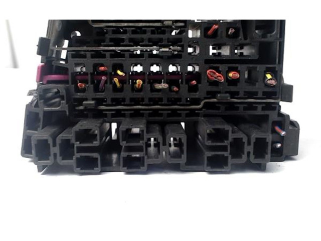 Блок предохранителей 5Q0937615C Audi RS3