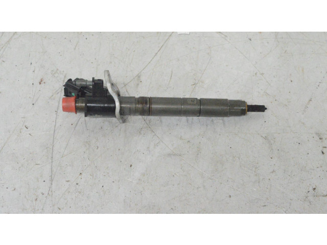 Форсунка 31303238    Volvo V70  D5204T2 