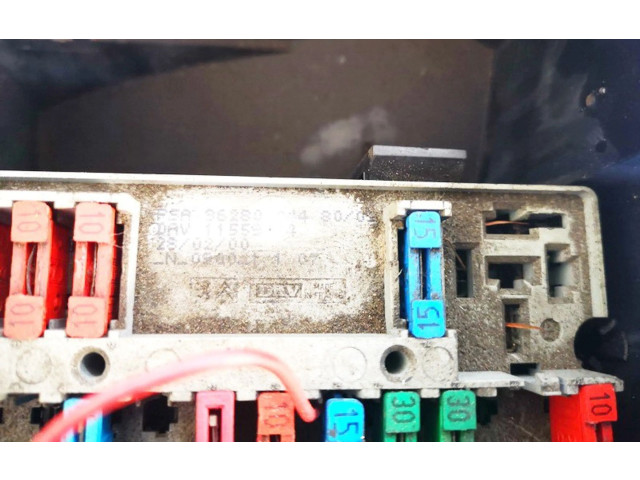 Блок предохранителей 9628024480 Peugeot 406