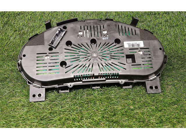 Панель приборов 95472829, 688014257   Chevrolet Orlando       