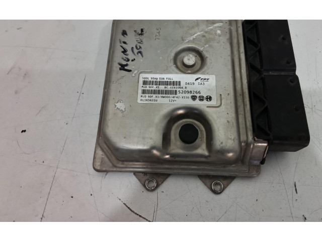 Блок управления двигателя 52098266, 52098266 Fiat 500L