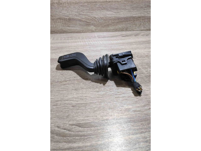 Переключатель дворников 090243395, 501392 Opel Vectra B