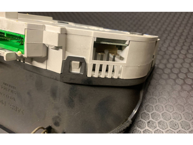 Панель приборов 9451530, 9472725   Volvo C70       