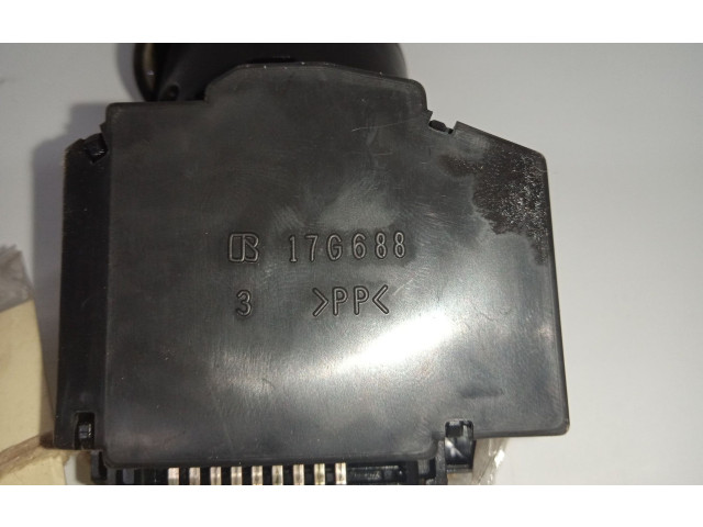 Ручка стеклоочистителей 17G688-E532016 Mitsubishi ASX