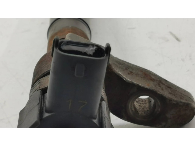 Vstřikovač 338002A800 Hyundai i40 pro naftový motor 1.7