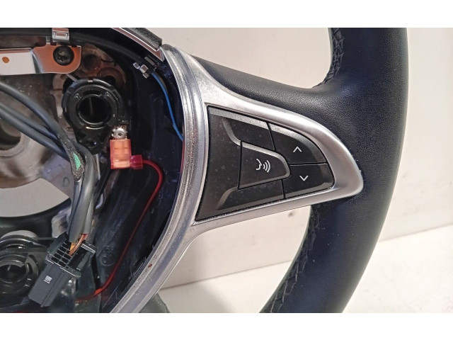 Руль Dacia Duster II 2017 - 2024 года 484002676R