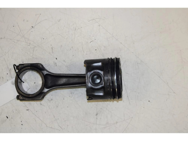 Поршень с шатуном Dodge Nitro для дизельного двигателя 2.8