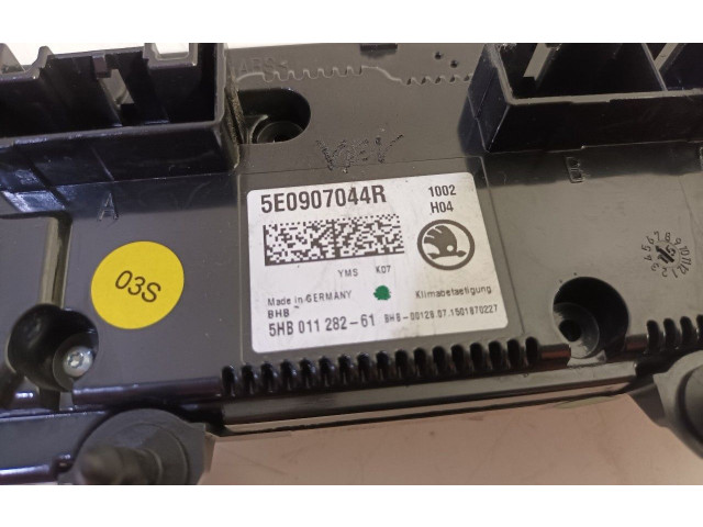 Блок управления климат-контролем 5E0907044R Skoda Octavia Mk3 (5E)