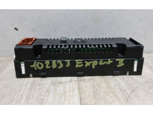 Дисплей    9822637880, 9822637880   Peugeot Expert