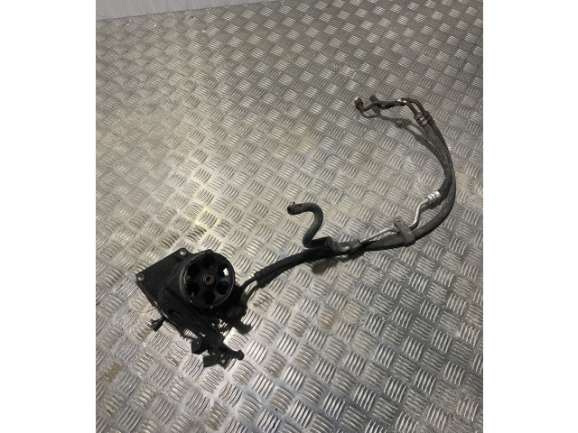 Насос усилителя руля    Subaru Forester SG