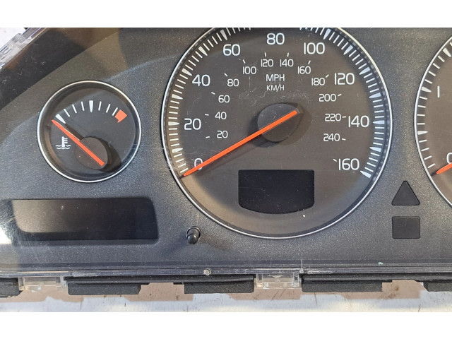 Панель приборов 30746112, 8673802   Volvo V70       