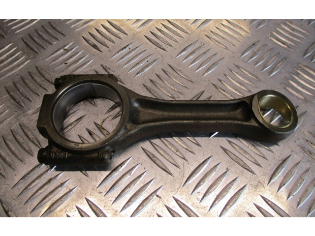 Шатун      Skoda Superb B5 (3U)  