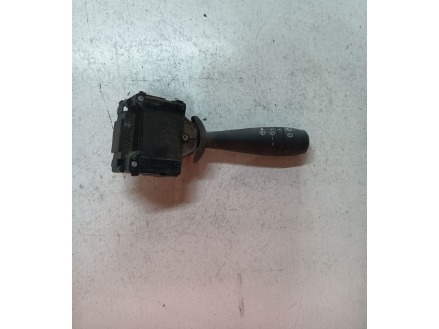 Ручка стеклоочистителей    Dacia Lodgy