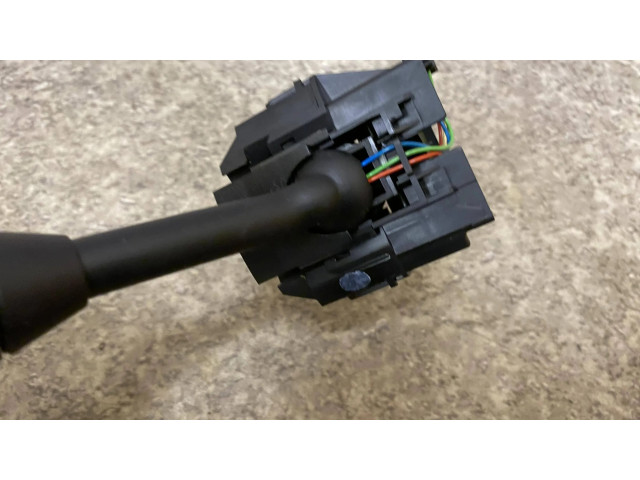 Ручка стеклоочистителей A1715402245   Mercedes-Benz E W211