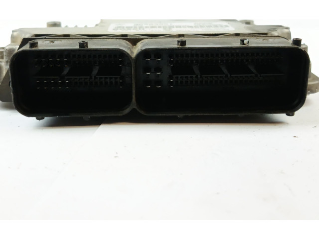 Блок управления двигателя 96983951, 0281015445   Chevrolet Cruze