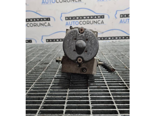 Jednotka ABS Nissan Navara D22 2003