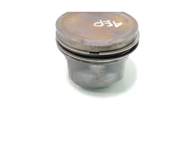 Píst Volkswagen Passat Alltrack AEP