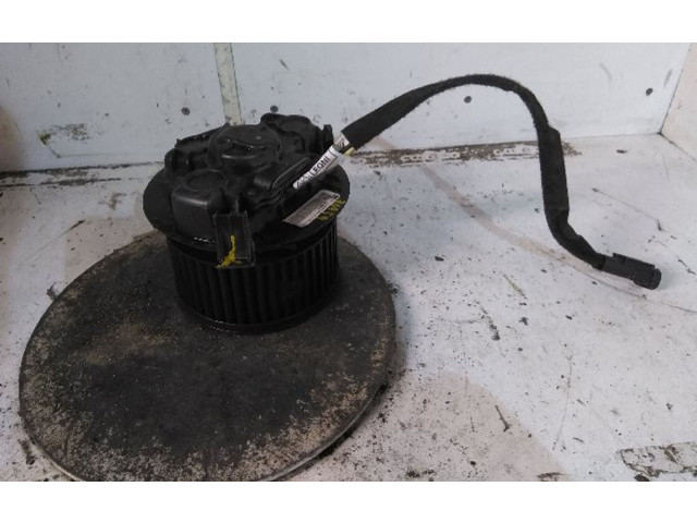 Вентилятор печки 272106020R, 272106020R Dacia Duster