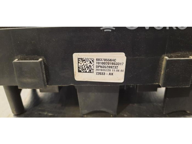 Блок предохранителей  68370556AC   Jeep Wrangler    