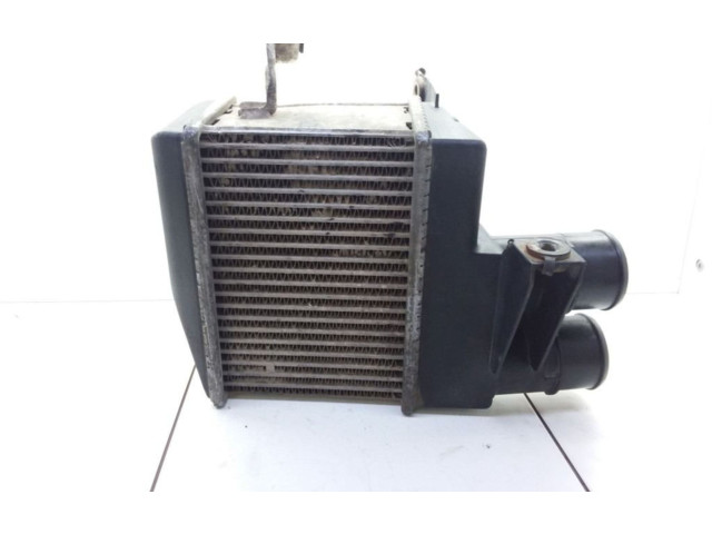 Интеркулер Mitsubishi Carisma