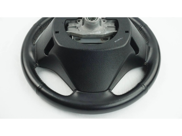 Руль KIA Ceed  2006 - 2012 года 561101H150AAU      