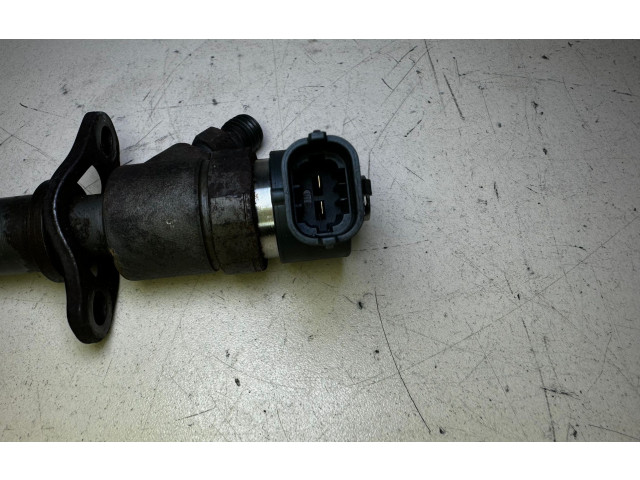 Форсунка 0445110078, 8658353    Volvo V70   