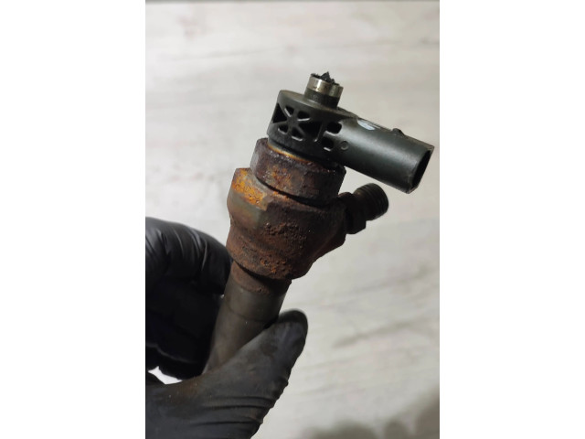 Форсунка 03L130277J    Audi TT TTS Mk2   