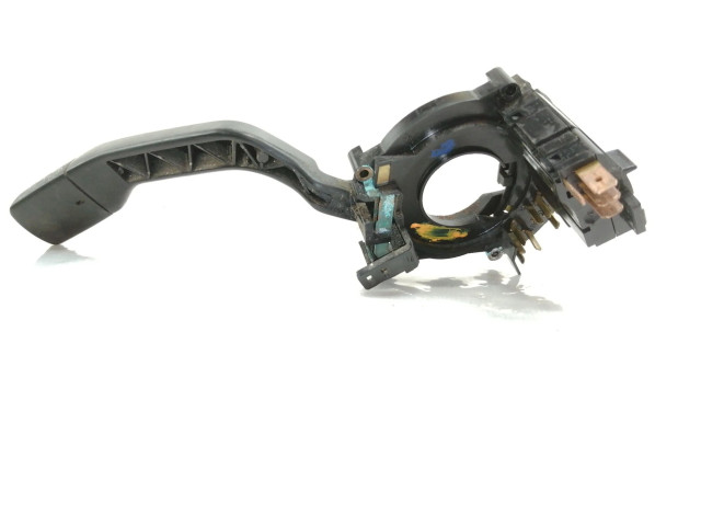 Ручка стеклоочистителей Volkswagen Golf SportWagen