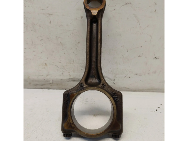 Шатун  570    Citroen C4 Grand Picasso для бензинового двигателя 1.6