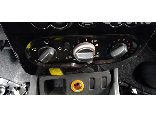 Блок управления климат-контролем 6001551800   Dacia Duster