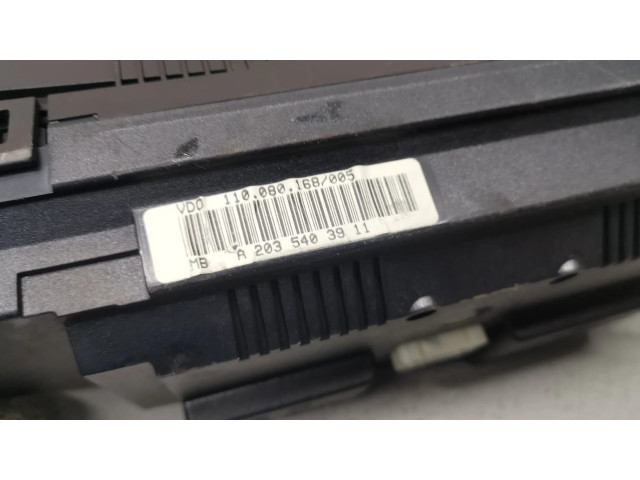 Přístrojová deska Mercedes-Benz C W203 2003 A2035403911