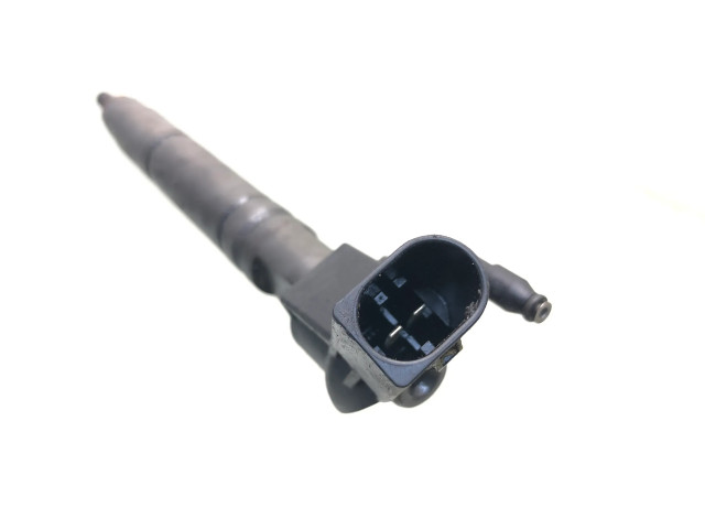 Vstřikovač A6460701487 Mercedes-Benz Vito Viano W639 pro naftový motor 2.1