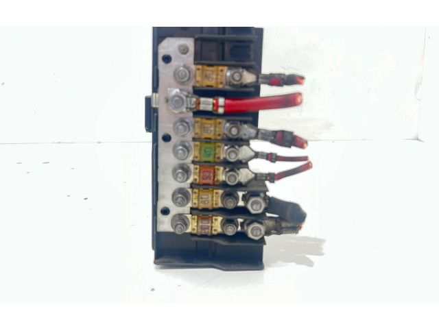   Pojistková skříňka    Volkswagen Tiguan 2007