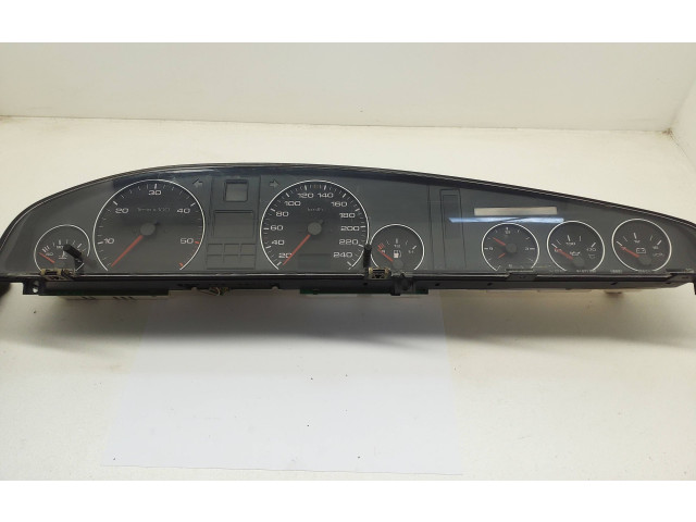 Панель приборов 88311219   Audi A6 S6 C4 4A       