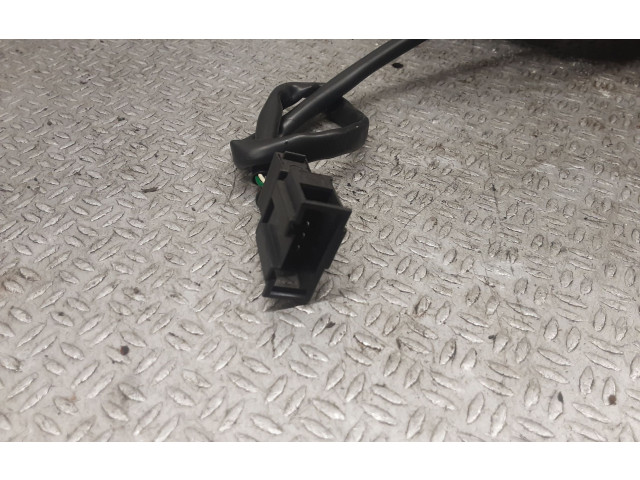 Зеркало электрическое        Skoda Fabia Mk2 (5J)  2007 - 2014 года   