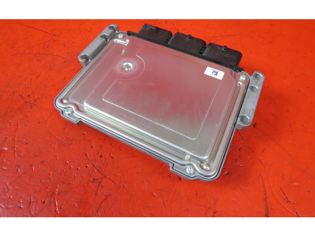 Блок управления двигателя 9807886180   Citroen C3