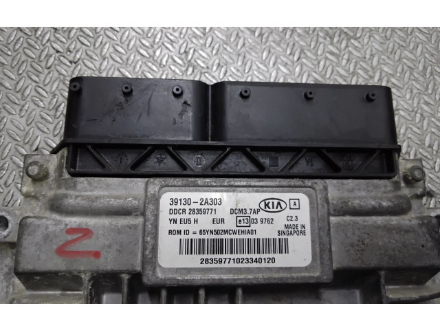 Řídící jednotka 391302A303 KIA Venga 2012