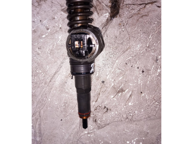 Vstřikovač 07z130073F   Volkswagen Transporter - Caravelle T5     