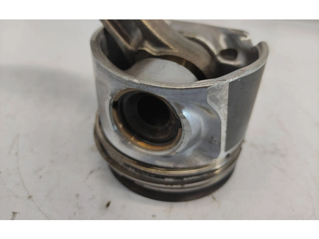 Píst 82L175, R052 Volvo XC60