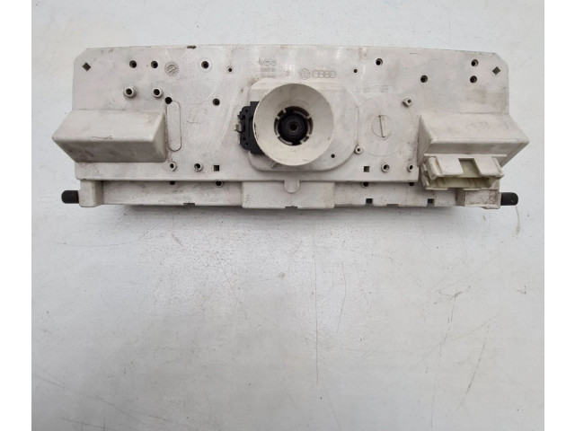 Přístrojová deska  Volkswagen PASSAT B3 1993 81117621  