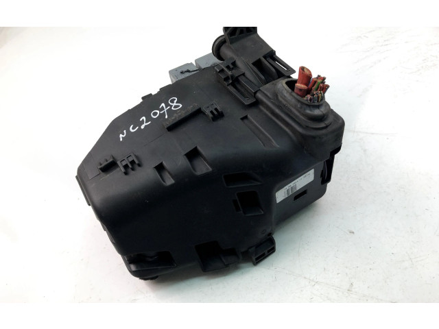 Блок предохранителей  6G9T14A067CA   Volvo S80    