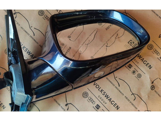 Зеркало электрическое Audi Q5 SQ5 2008 - 2017 года