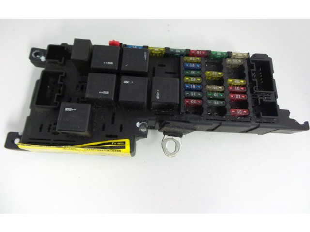 Блок предохранителей Volvo V70